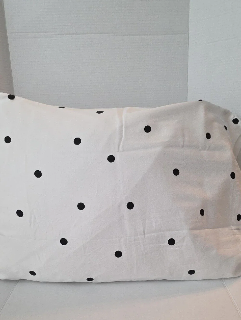 Kate Spade White Black Polka Dot Cotton Standard Pillowcase